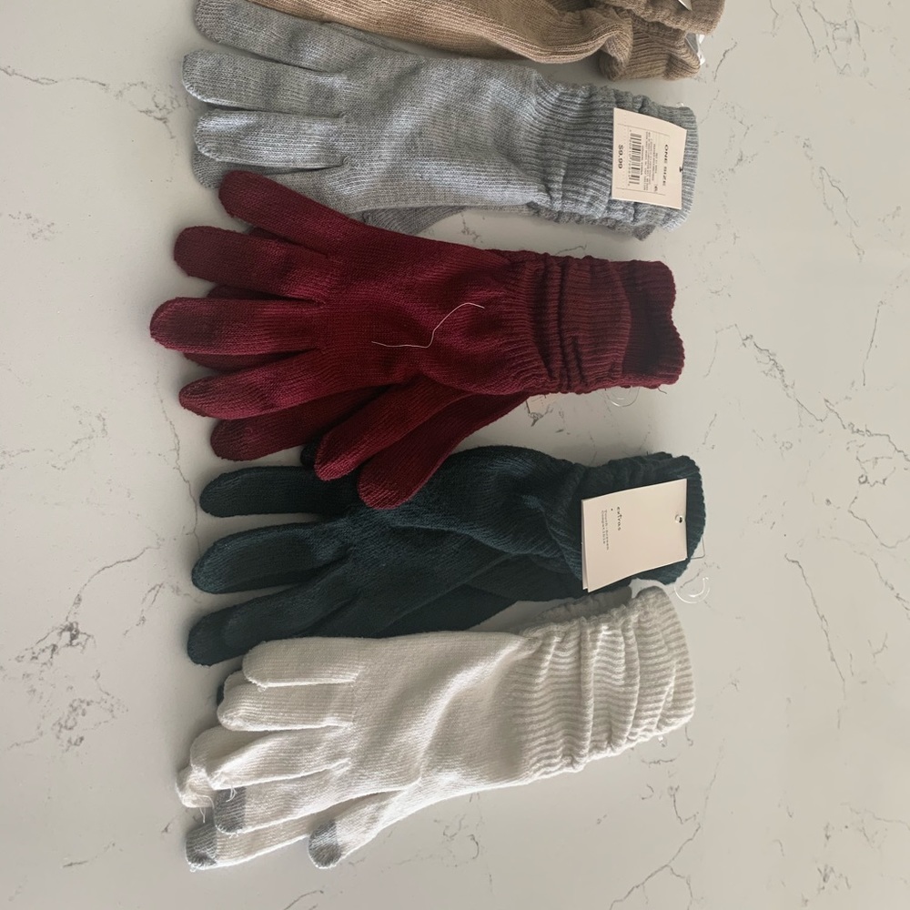 RESELLERS LOT! 10 super cute gloves